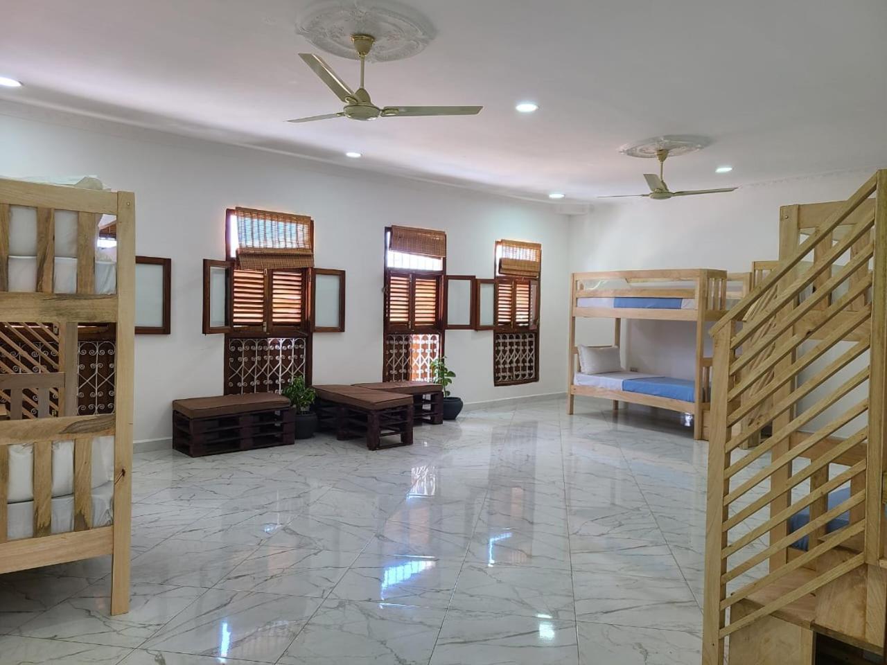 Aparthotel Cube Place à Zanzibar Extérieur photo