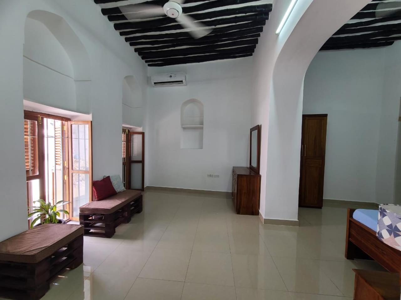 Aparthotel Cube Place à Zanzibar Extérieur photo